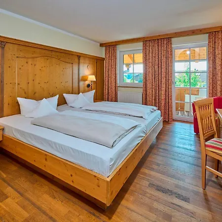 Hotel Happinger Hof-2